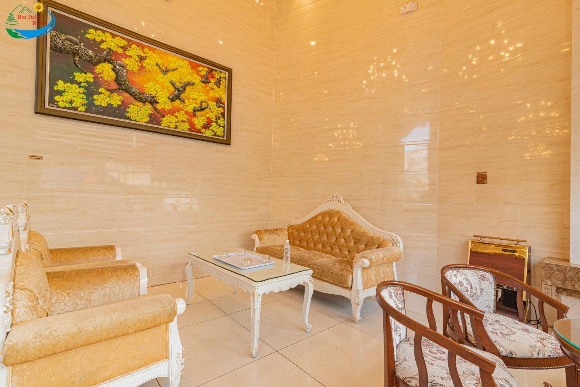 דה לאט Hoang Minh Chau Ba Trieu Hotel מראה חיצוני תמונה