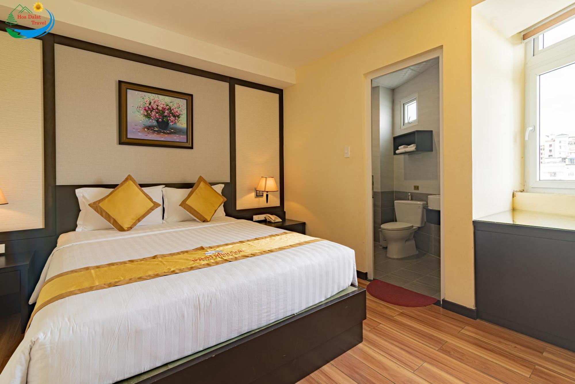 דה לאט Hoang Minh Chau Ba Trieu Hotel מראה חיצוני תמונה